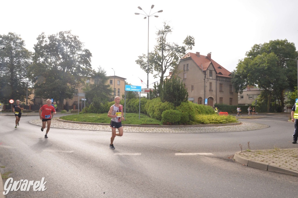 Tarnowskie Góry. Półmaraton i bieg na 10 km [FOTO]