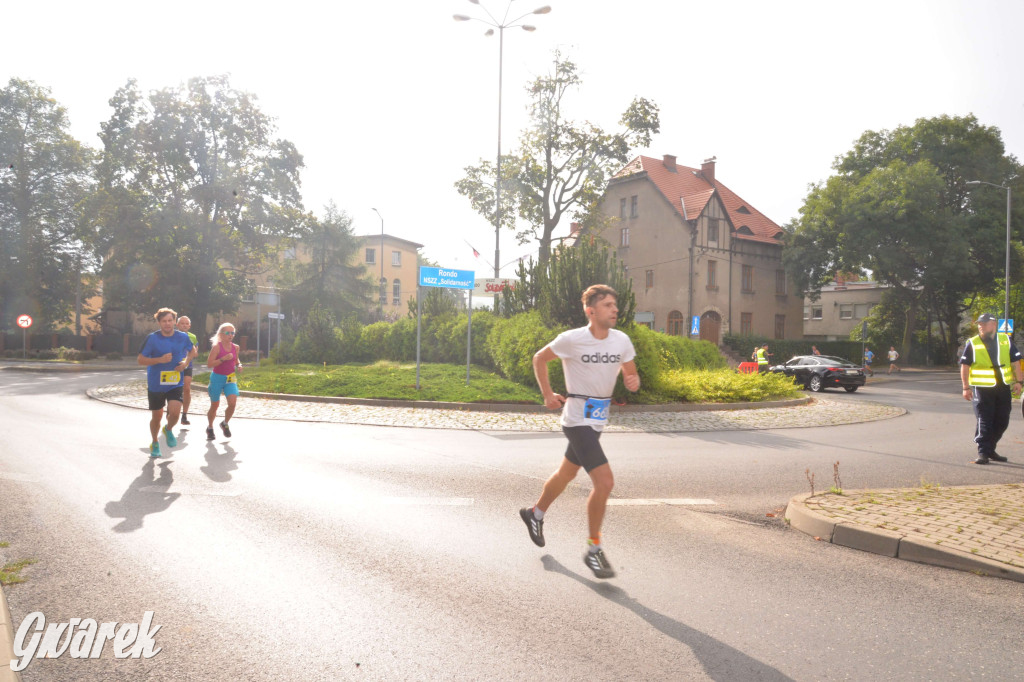 Tarnowskie Góry. Półmaraton i bieg na 10 km [FOTO]