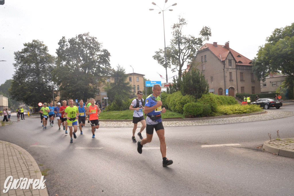 Tarnowskie Góry. Półmaraton i bieg na 10 km [FOTO]