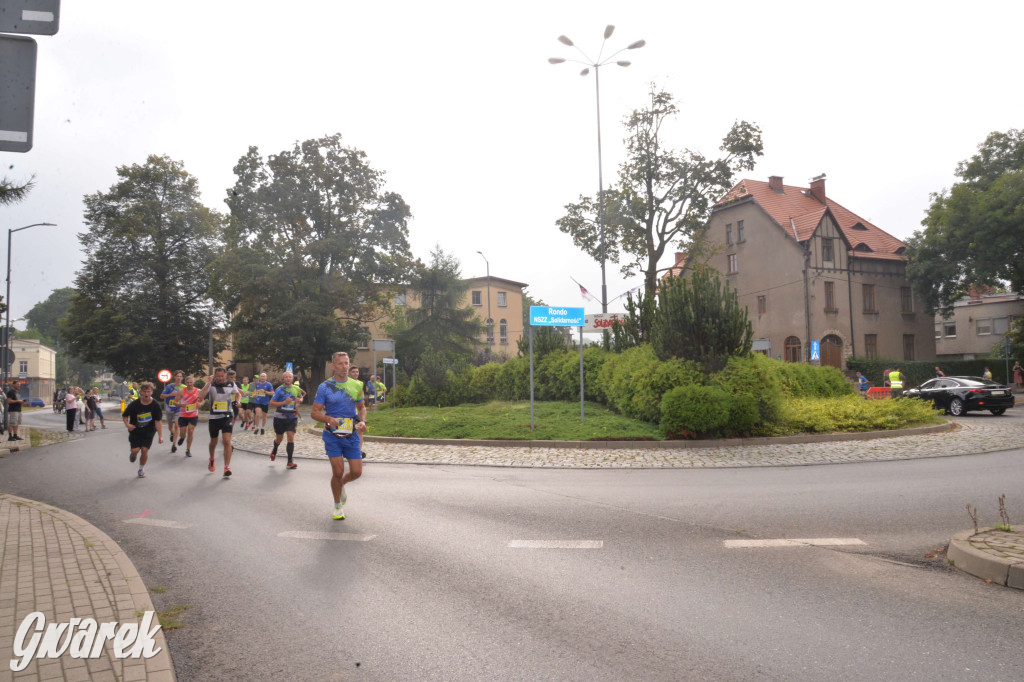 Tarnowskie Góry. Półmaraton i bieg na 10 km [FOTO]