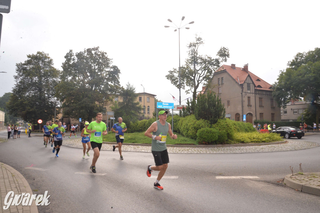 Tarnowskie Góry. Półmaraton i bieg na 10 km [FOTO]