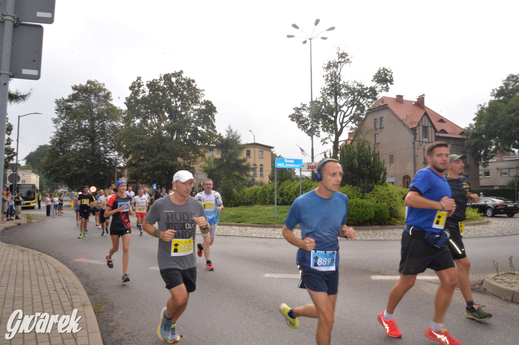 Tarnowskie Góry. Półmaraton i bieg na 10 km [FOTO]
