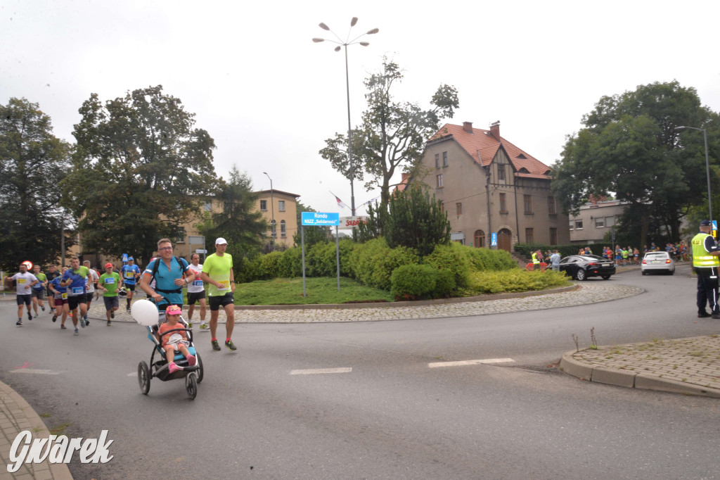 Tarnowskie Góry. Półmaraton i bieg na 10 km [FOTO]