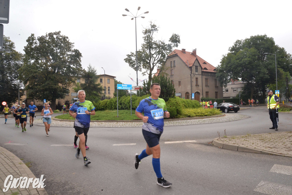 Tarnowskie Góry. Półmaraton i bieg na 10 km [FOTO]