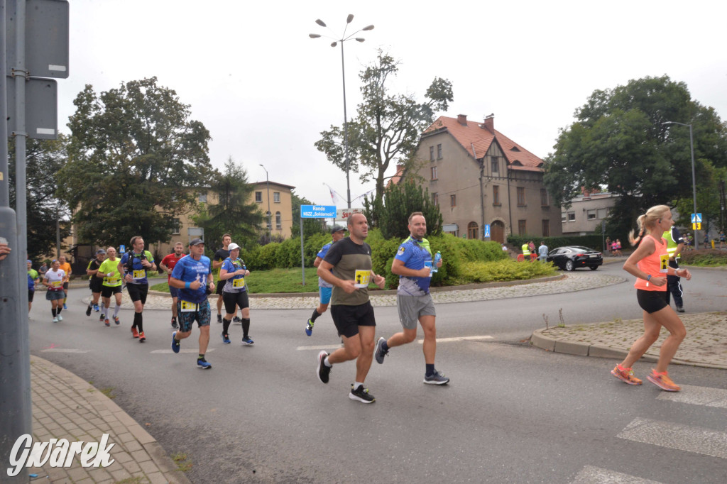 Tarnowskie Góry. Półmaraton i bieg na 10 km [FOTO]