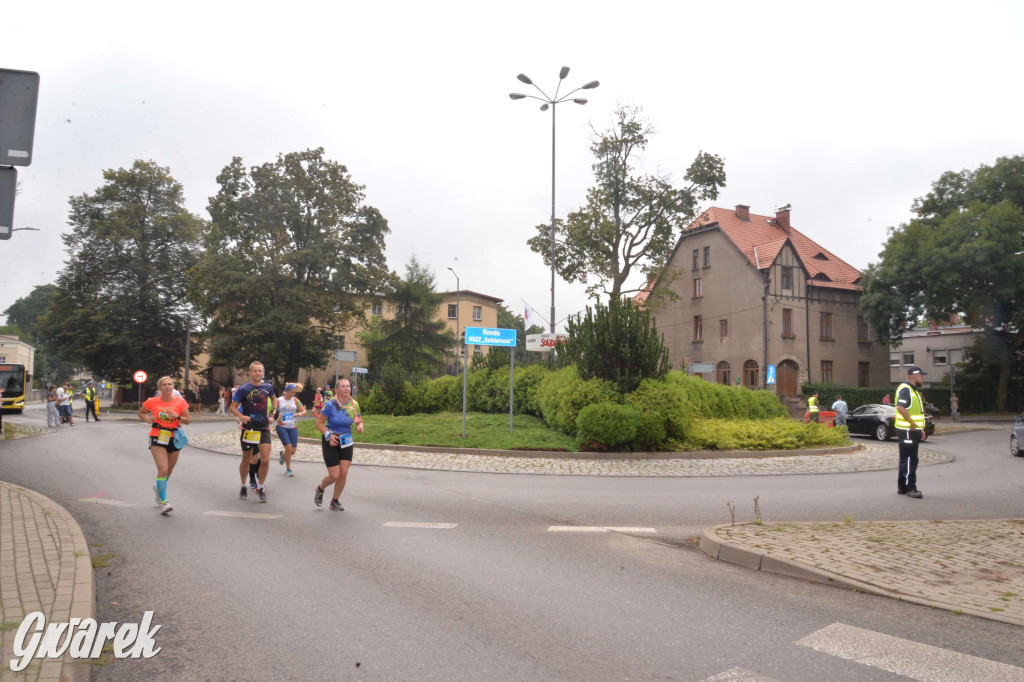 Tarnowskie Góry. Półmaraton i bieg na 10 km [FOTO]