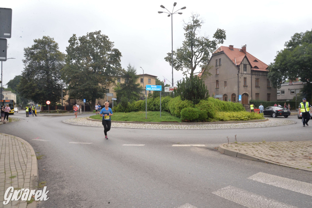 Tarnowskie Góry. Półmaraton i bieg na 10 km [FOTO]