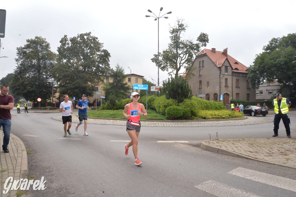 Tarnowskie Góry. Półmaraton i bieg na 10 km [FOTO]