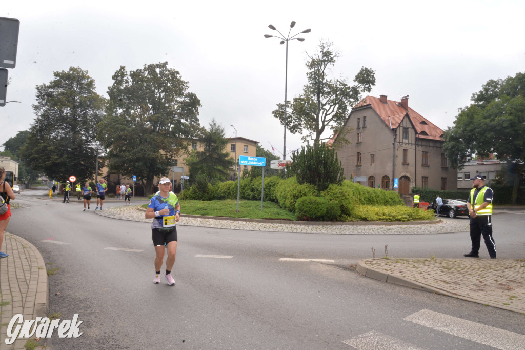 Tarnowskie Góry. Półmaraton i bieg na 10 km [FOTO]