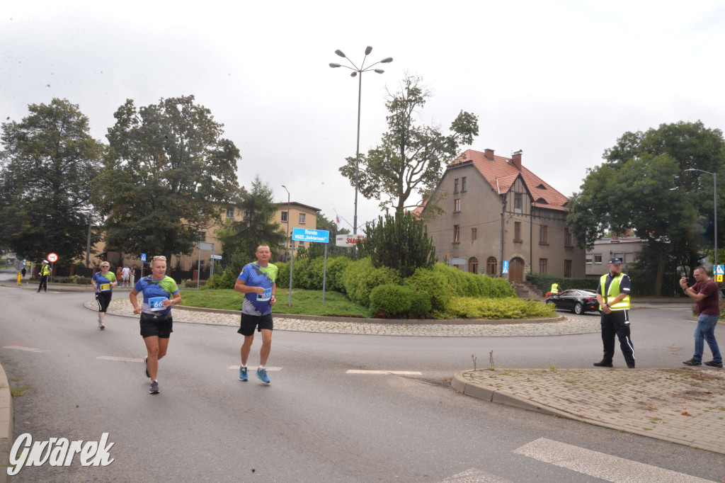 Tarnowskie Góry. Półmaraton i bieg na 10 km [FOTO]