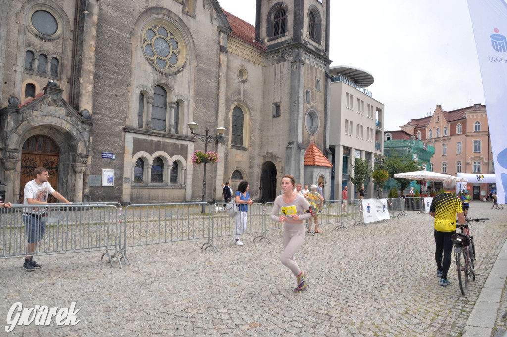 Tarnowskie Góry. Półmaraton i bieg na 10 km [FOTO]