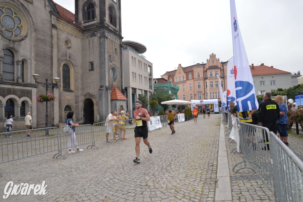 Tarnowskie Góry. Półmaraton i bieg na 10 km [FOTO]
