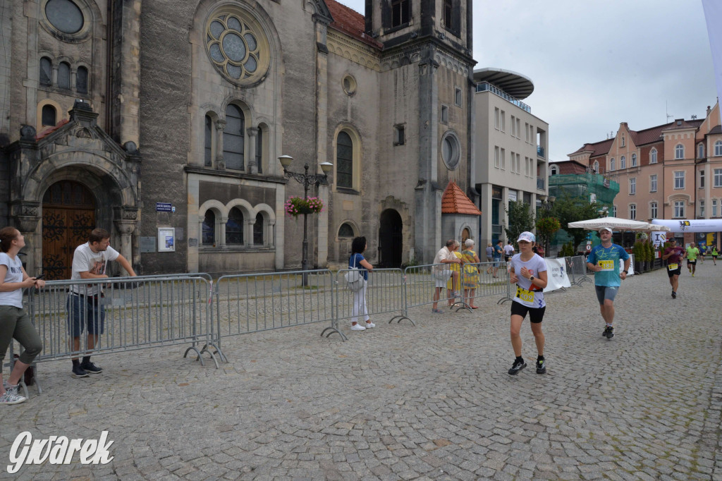 Tarnowskie Góry. Półmaraton i bieg na 10 km [FOTO]