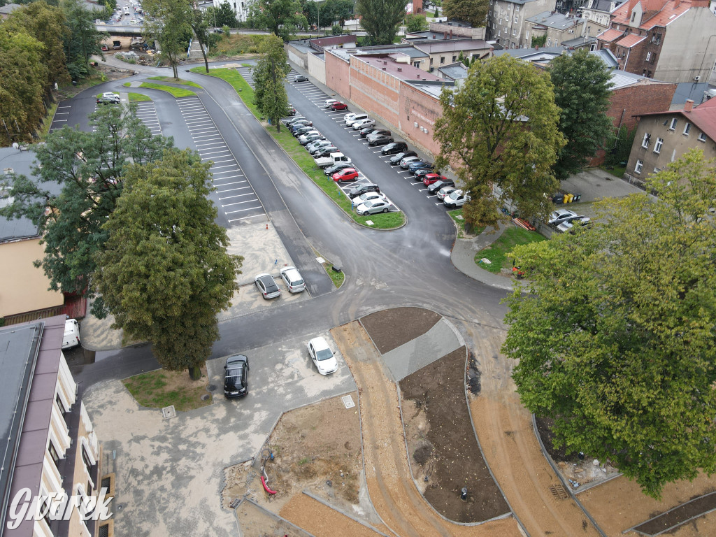 Tarnowskie Góry. Centrum przesiadkowe w budowie