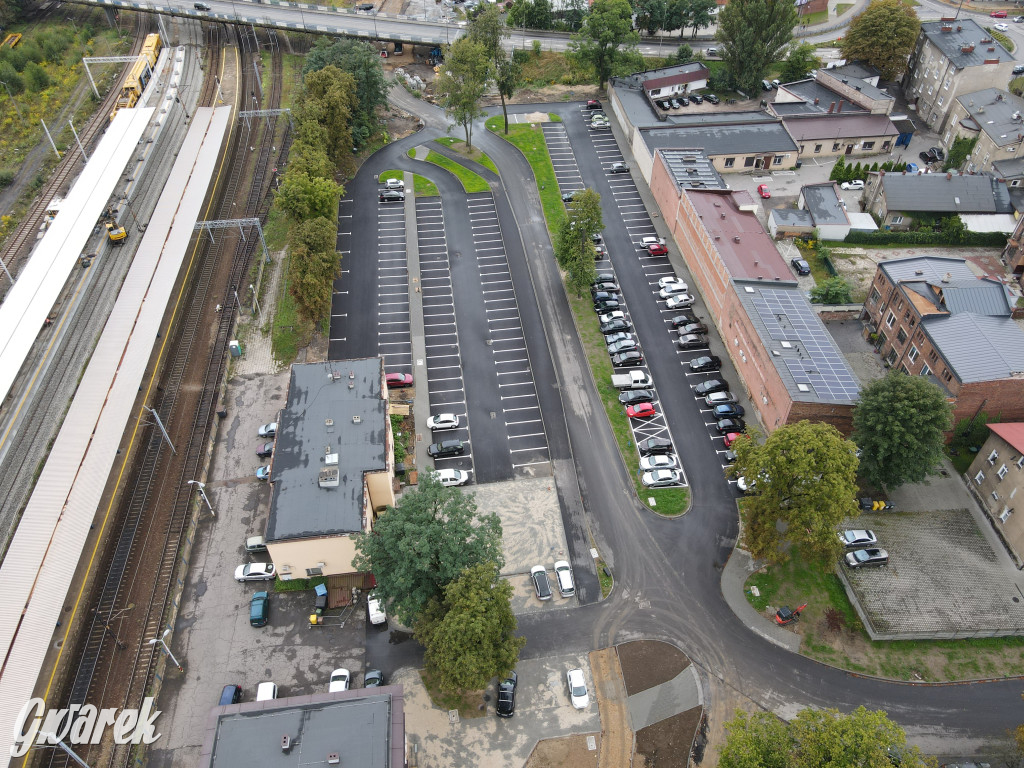 Tarnowskie Góry. Centrum przesiadkowe w budowie