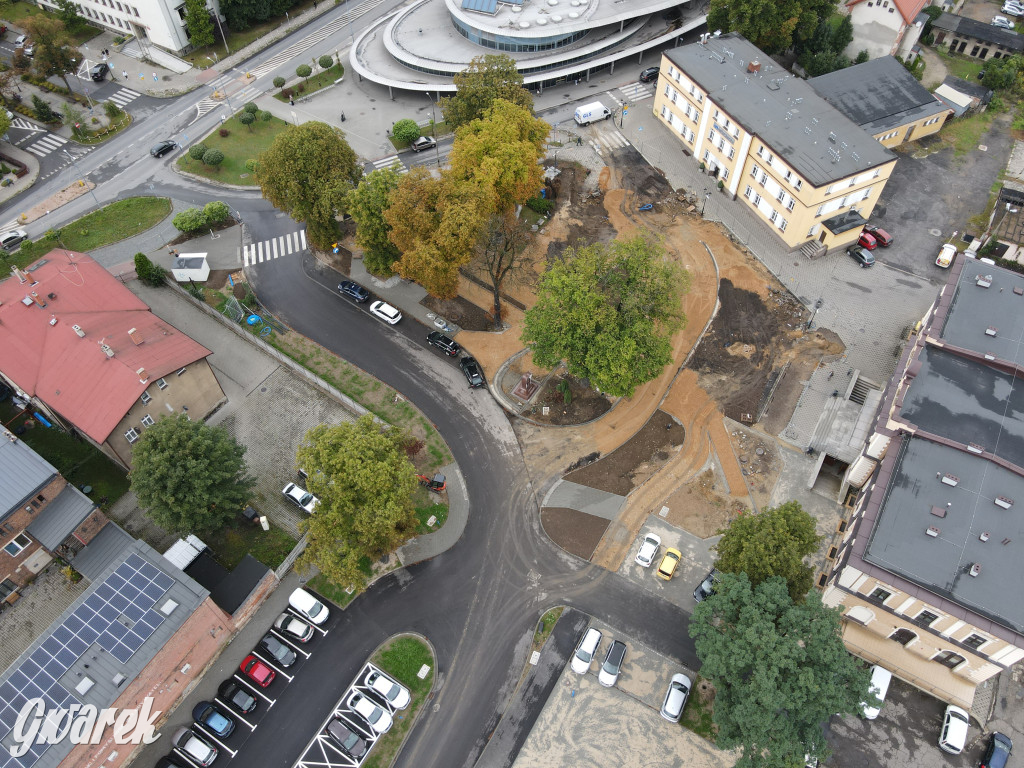 Tarnowskie Góry. Centrum przesiadkowe w budowie