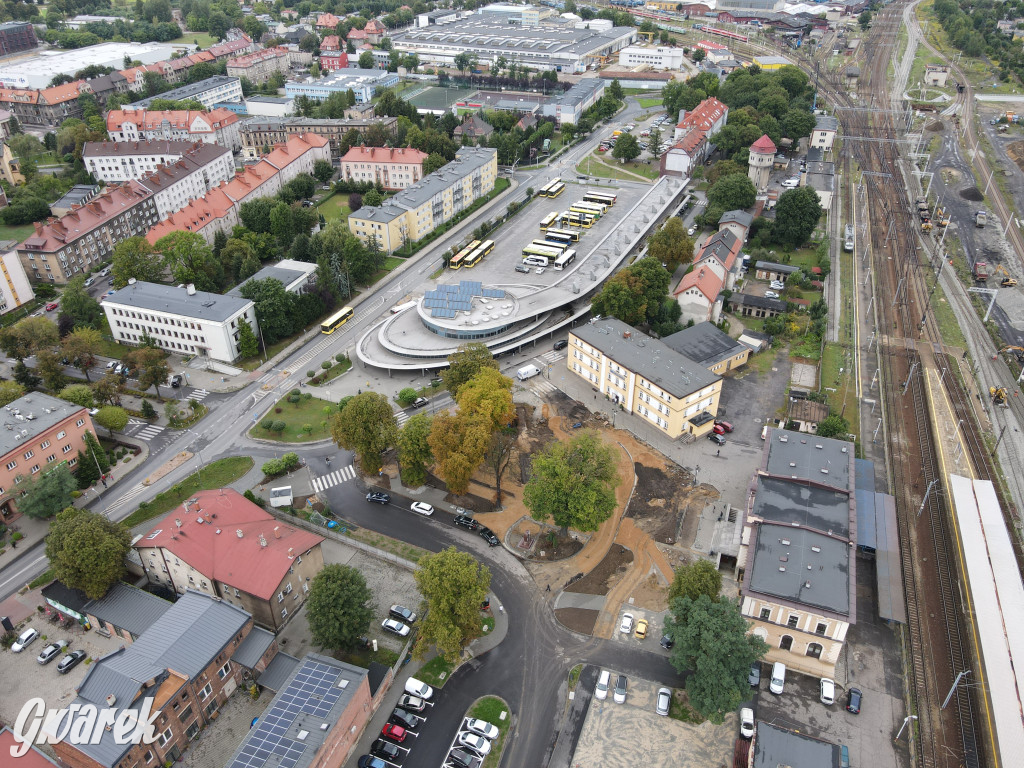 Tarnowskie Góry. Centrum przesiadkowe w budowie