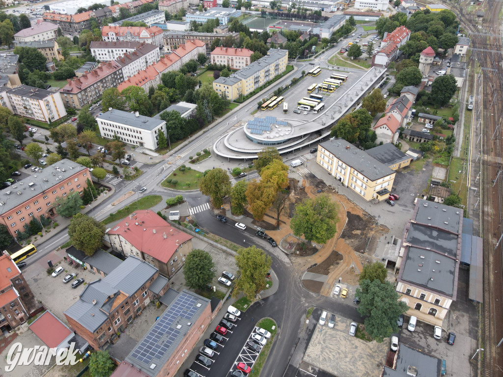 Tarnowskie Góry. Centrum przesiadkowe w budowie