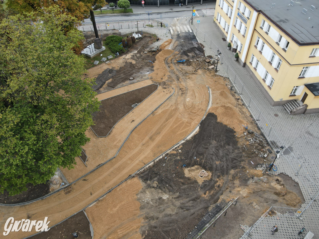 Tarnowskie Góry. Centrum przesiadkowe w budowie