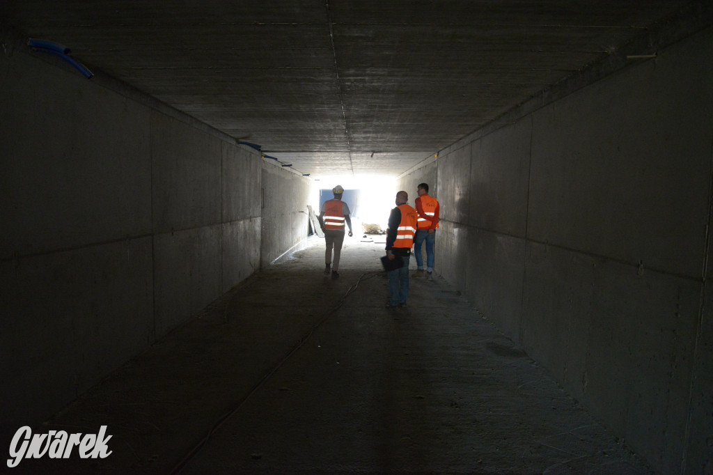 Tarnowskie Góry. Tunel  pieszo-rowerowy w budowie