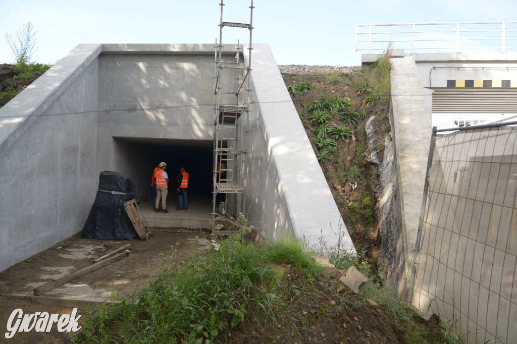 Tarnowskie Góry. Tunel  pieszo-rowerowy w budowie