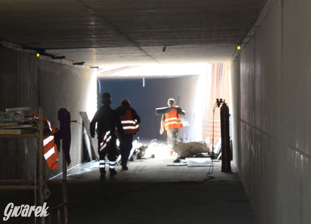 Tarnowskie Góry. Tunel  pieszo-rowerowy w budowie