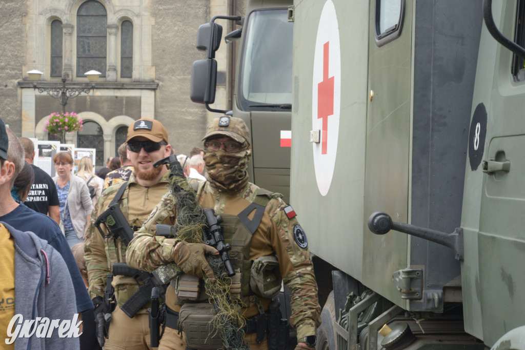 Tarnowskie Góry.  IV Tarnogórski Piknik Militarny