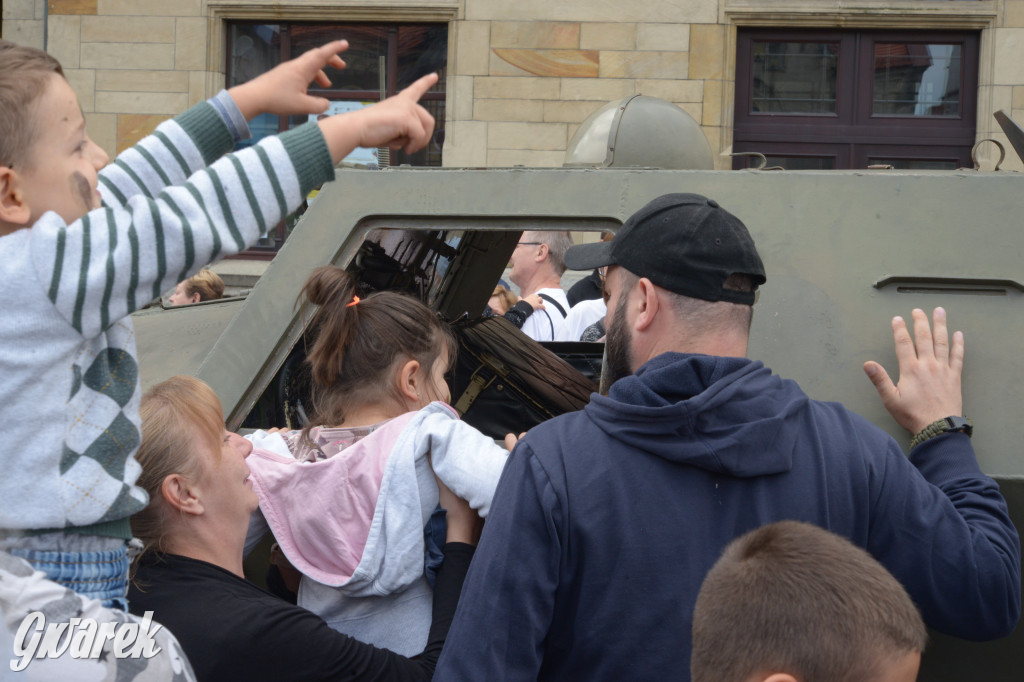 Tarnowskie Góry.  IV Tarnogórski Piknik Militarny