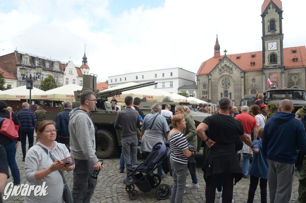 Tarnowskie Góry.  IV Tarnogórski Piknik Militarny