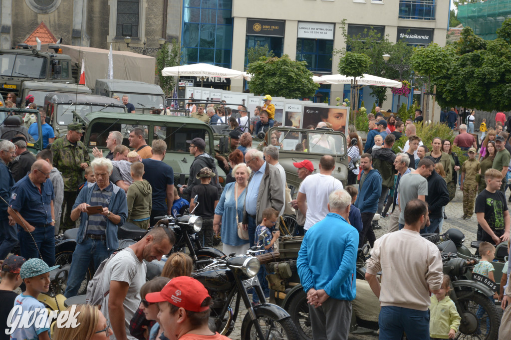 Tarnowskie Góry.  IV Tarnogórski Piknik Militarny