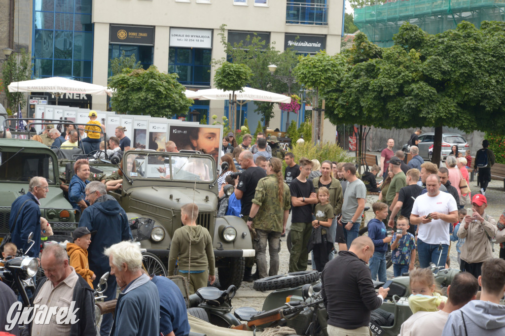 Tarnowskie Góry.  IV Tarnogórski Piknik Militarny