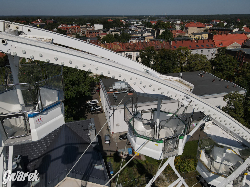 Gwarki 2023 i karuzele. Taki stąd widok