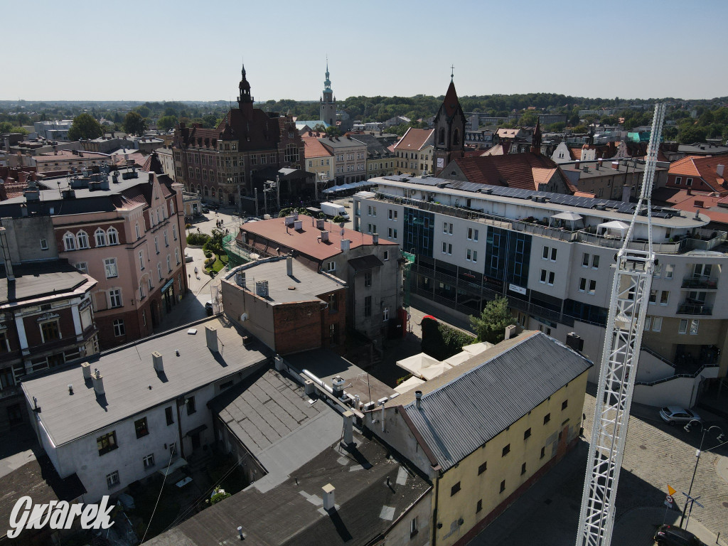 Gwarki 2023 i karuzele. Taki stąd widok