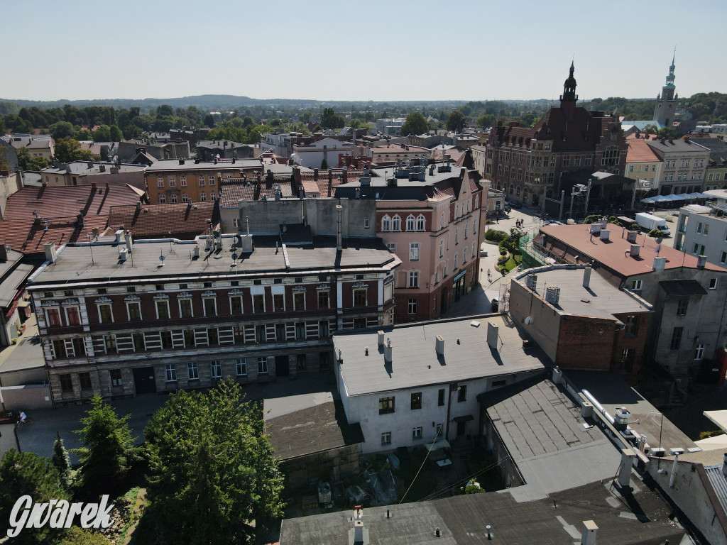 Gwarki 2023 i karuzele. Taki stąd widok