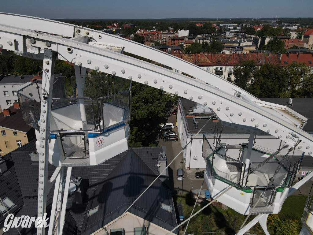 Gwarki 2023 i karuzele. Taki stąd widok