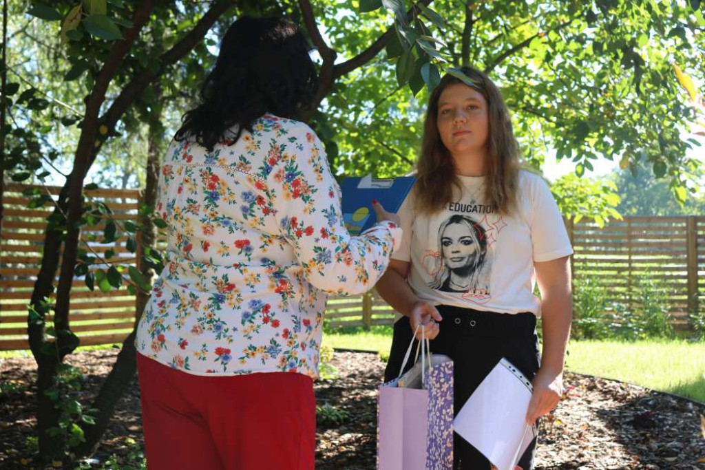 Ogród sensoryczny przy szkole już otwarty