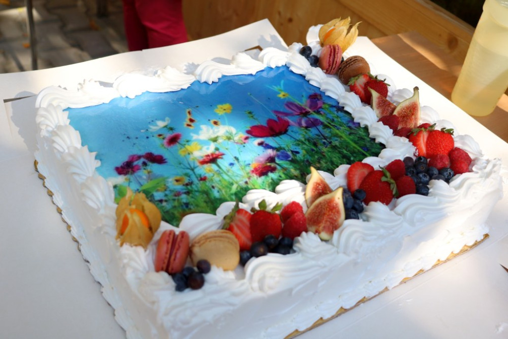 Ogród sensoryczny przy szkole już otwarty