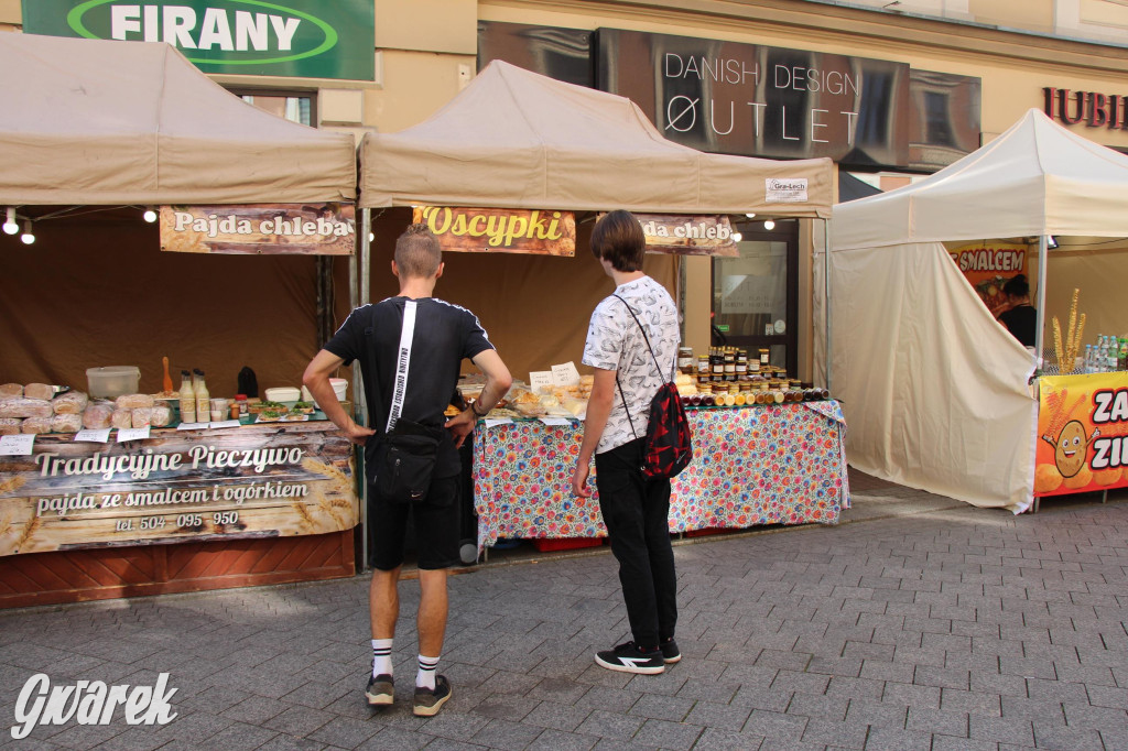 Ile kosztuje piwo, ile kiełbasa w czasie Gwarków? Ceny na stoiskach