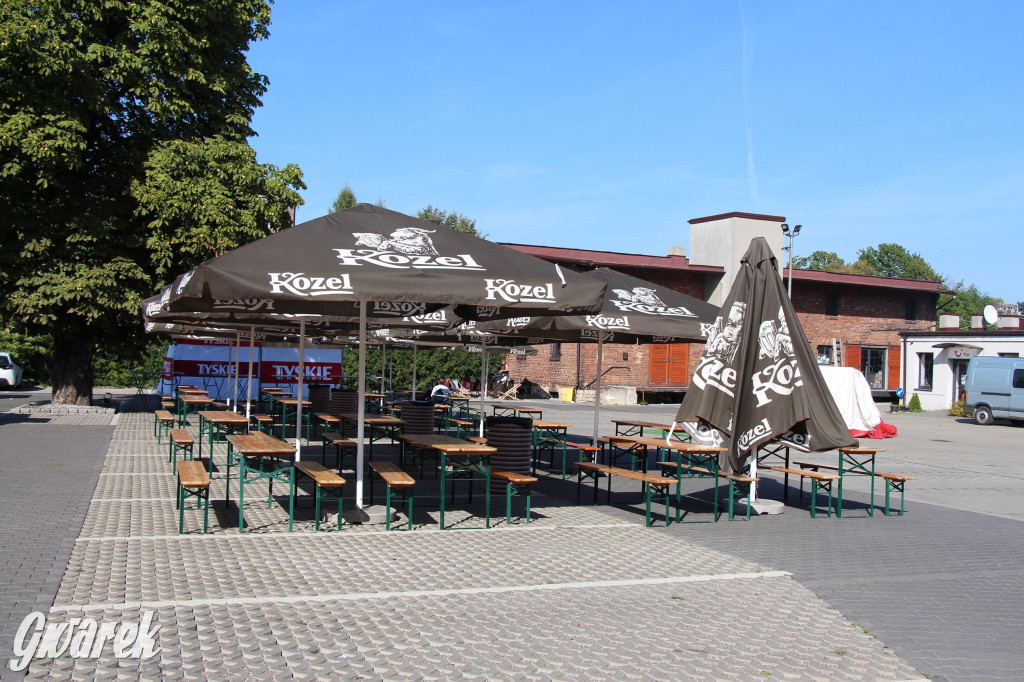 Ile kosztuje piwo, ile kiełbasa w czasie Gwarków? Ceny na stoiskach