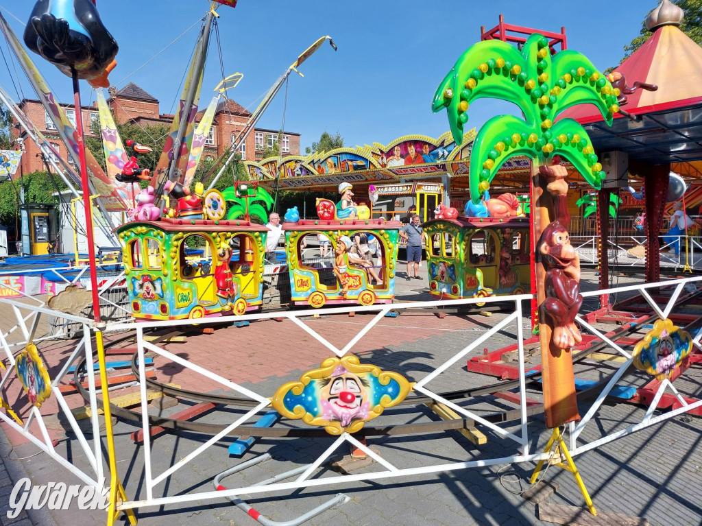 Karuzele na Gwarkach. Podajemy ceny [FOTO]