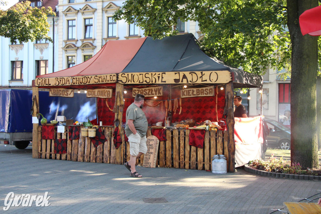 Ile kosztuje piwo, ile kiełbasa w czasie Gwarków? Ceny na stoiskach