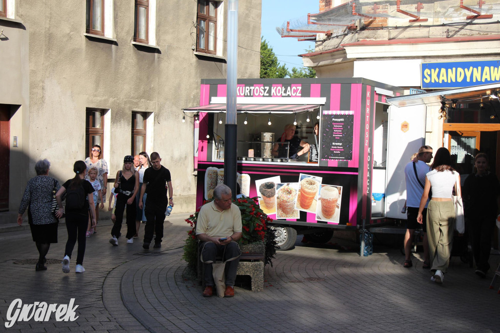 Ile kosztuje piwo, ile kiełbasa w czasie Gwarków? Ceny na stoiskach