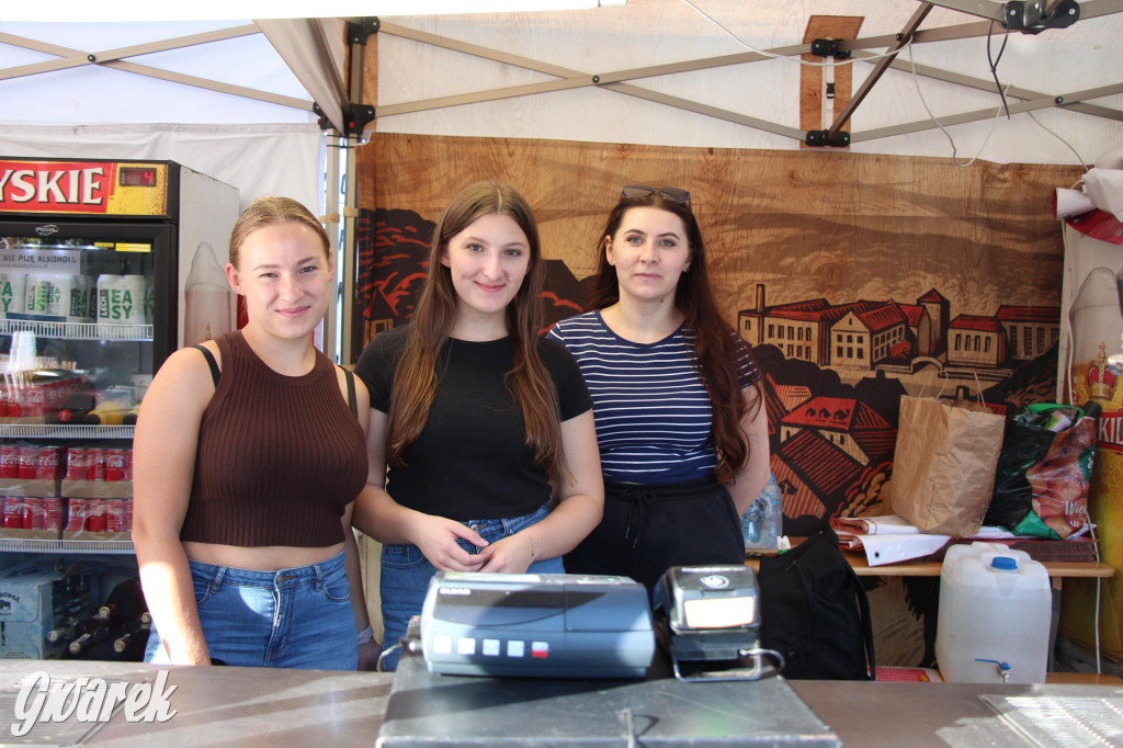 Ile kosztuje piwo, ile kiełbasa w czasie Gwarków? Ceny na stoiskach