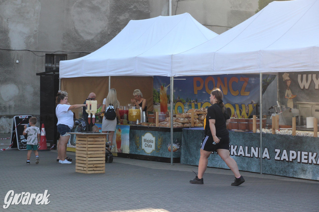 Ile kosztuje piwo, ile kiełbasa w czasie Gwarków? Ceny na stoiskach