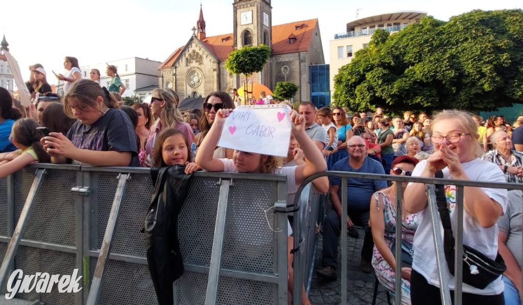 Viki Gabor. Koncert młodej artystki na rozpoczęcie soboty