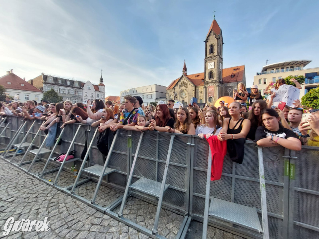 Viki Gabor. Koncert młodej artystki na rozpoczęcie soboty