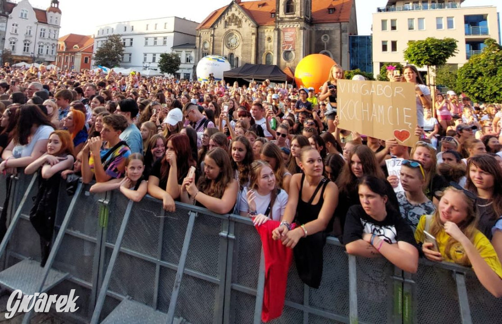 Viki Gabor. Koncert młodej artystki na rozpoczęcie soboty