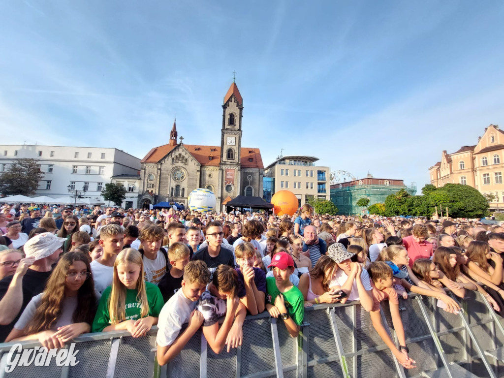 Viki Gabor. Koncert młodej artystki na rozpoczęcie soboty