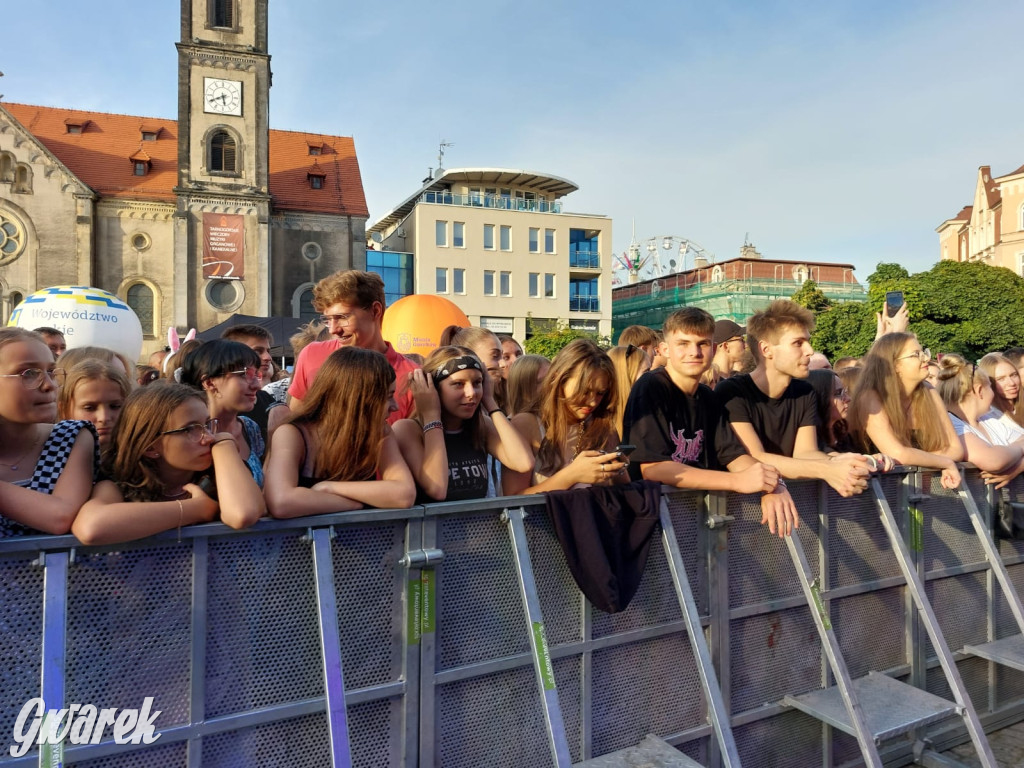 Viki Gabor. Koncert młodej artystki na rozpoczęcie soboty