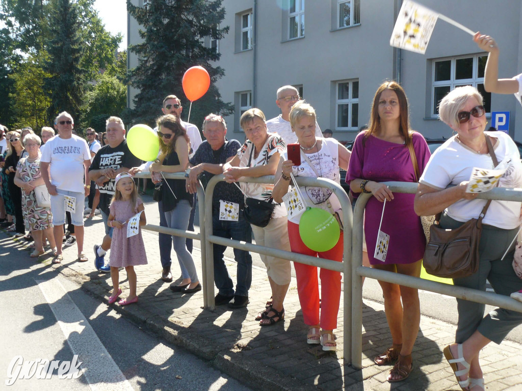 Publiczność na Pochodzie Gwarkowskim. Część I